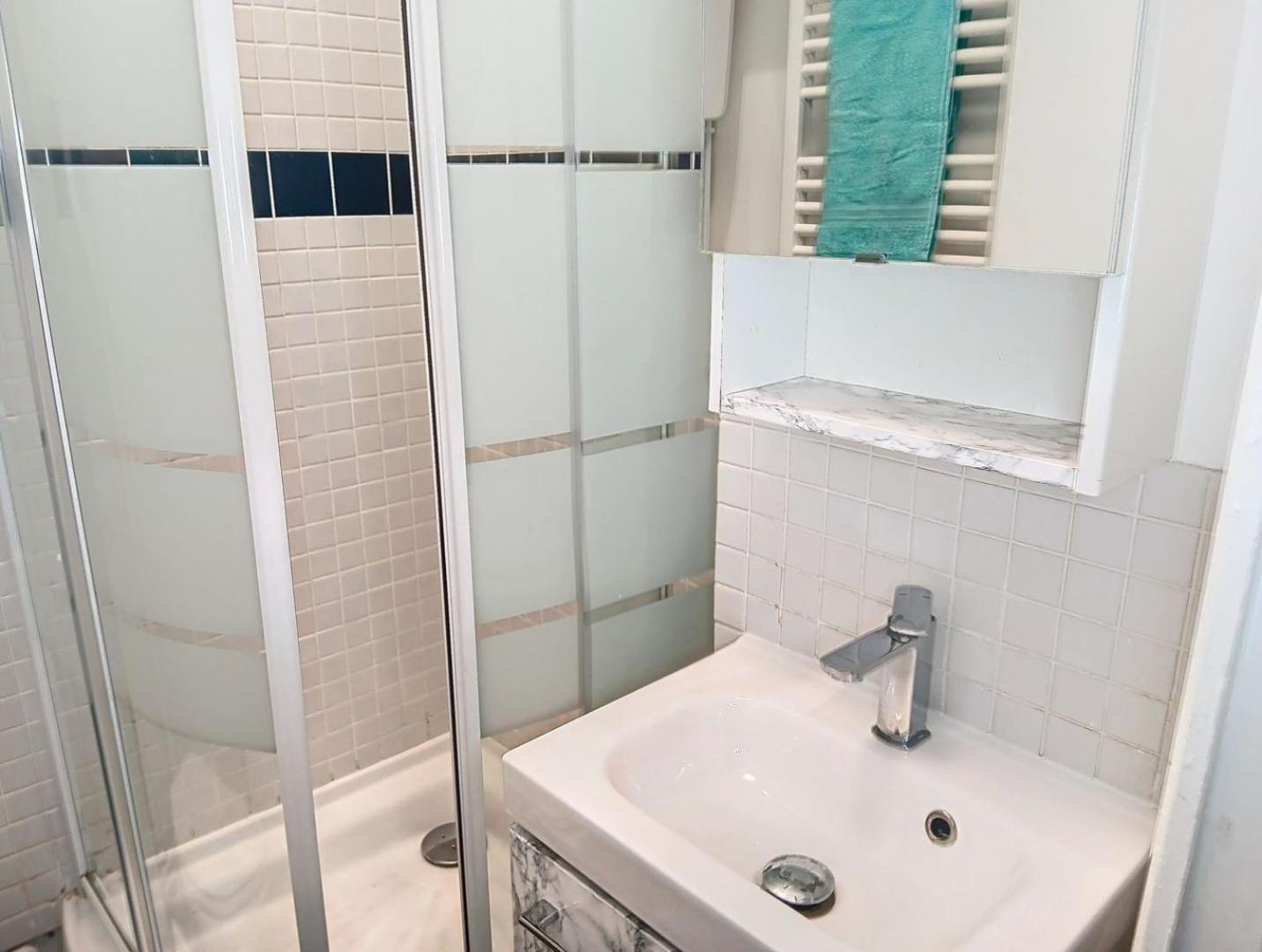 Le Chic Audonien - Cozy Nest Before Gates Of Paris - Access From Cdg & Orly Airports - Wi-Fi - Smart Tv Appartement Saint-Ouen  Buitenkant foto